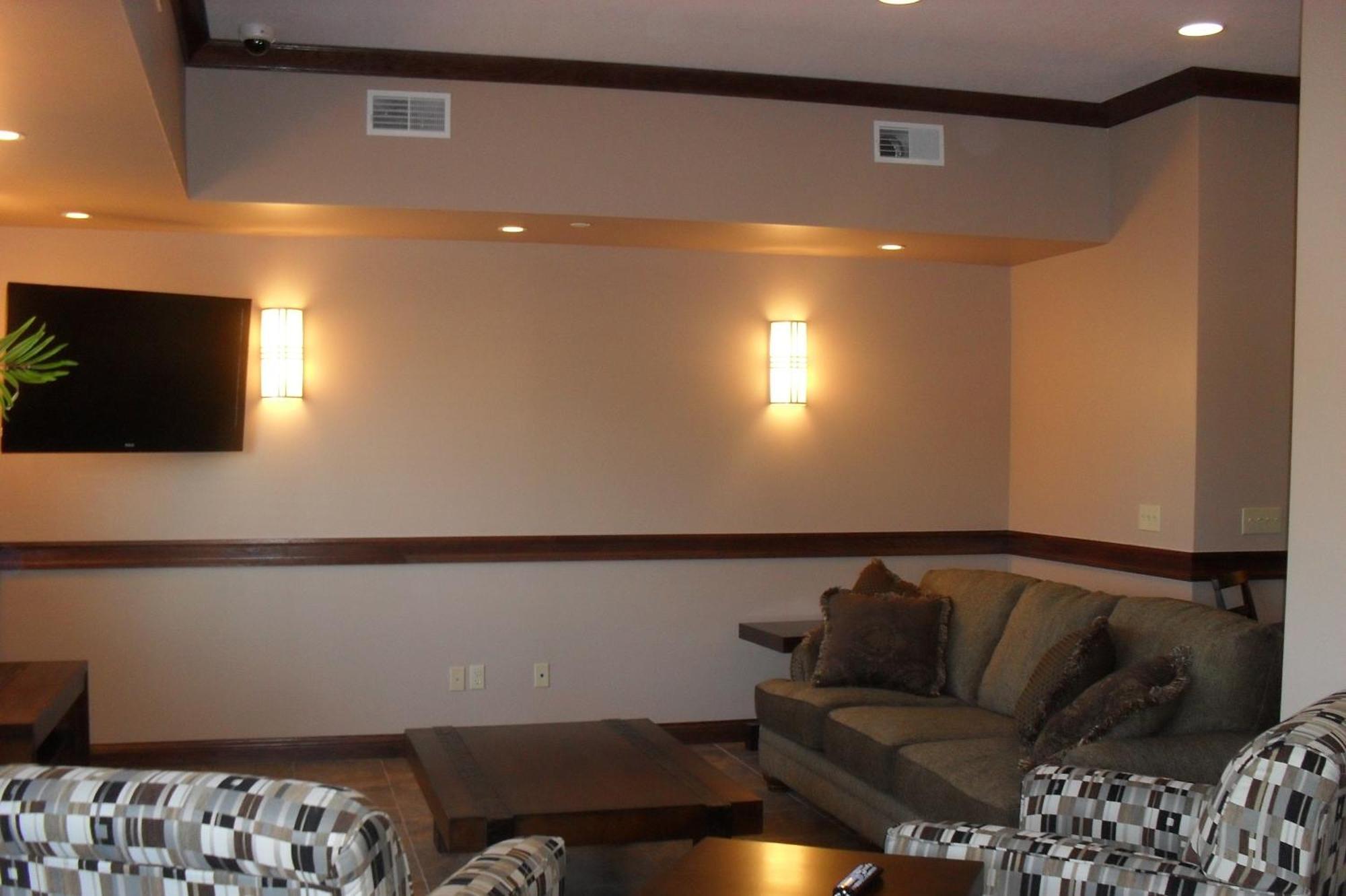Bell'S Extended Stay And Suites Saint Robert Exterior photo