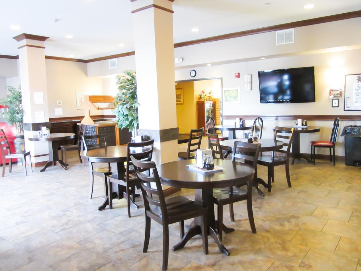 Bell'S Extended Stay And Suites Saint Robert Exterior photo